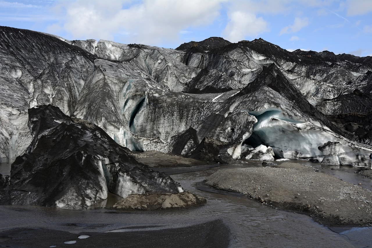 Crevassed glacier tongue seen from the air in Iceland