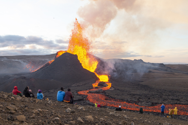 Éruption volcanique de Geldingardalir - Tour en hélicoptère au-dessus du volcan