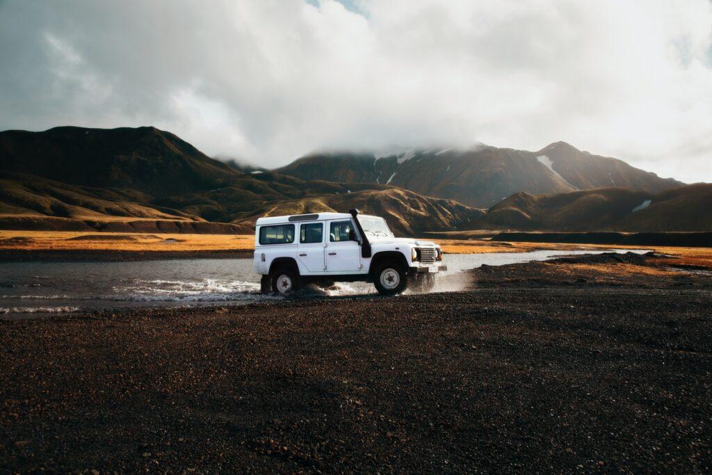 4x4 rental car Iceland